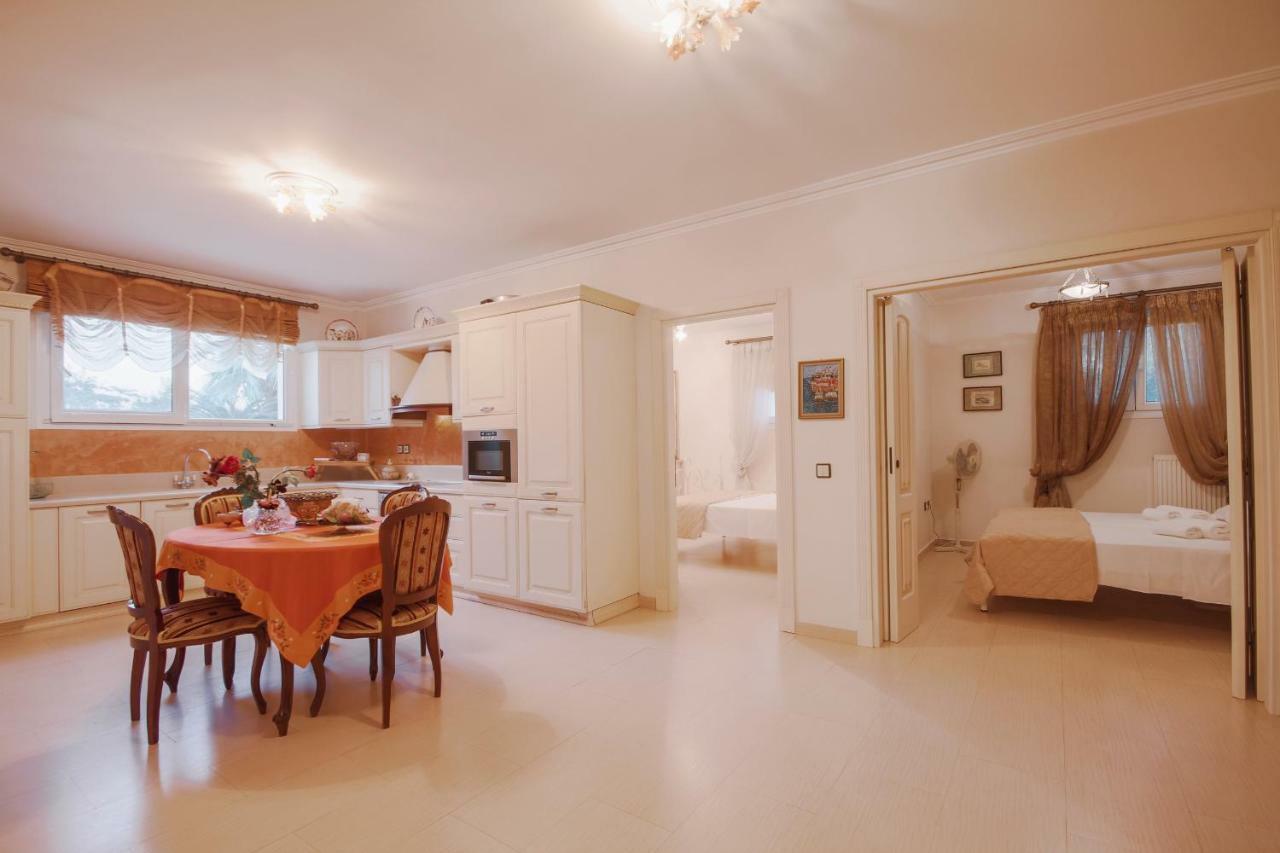 Villa Ellania คอนโตกาลิ ภายนอก รูปภาพ